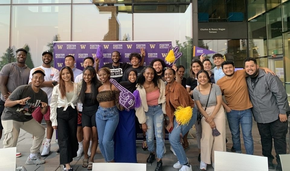 Undergrad diversity services alumni who graduated from UW in 2020 and 2021