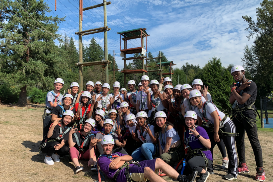 The 2019 Business Bridge cohort at ropes course