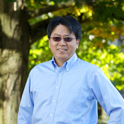 Yong Tan