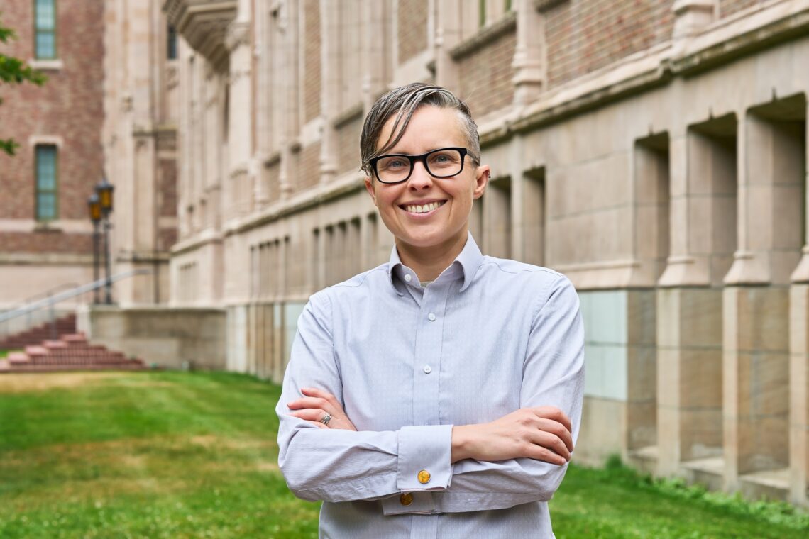 At the University of Washington, Elizabeth Scallon prepares entrepreneurs to secure funding, build credibility, and lead with impact.