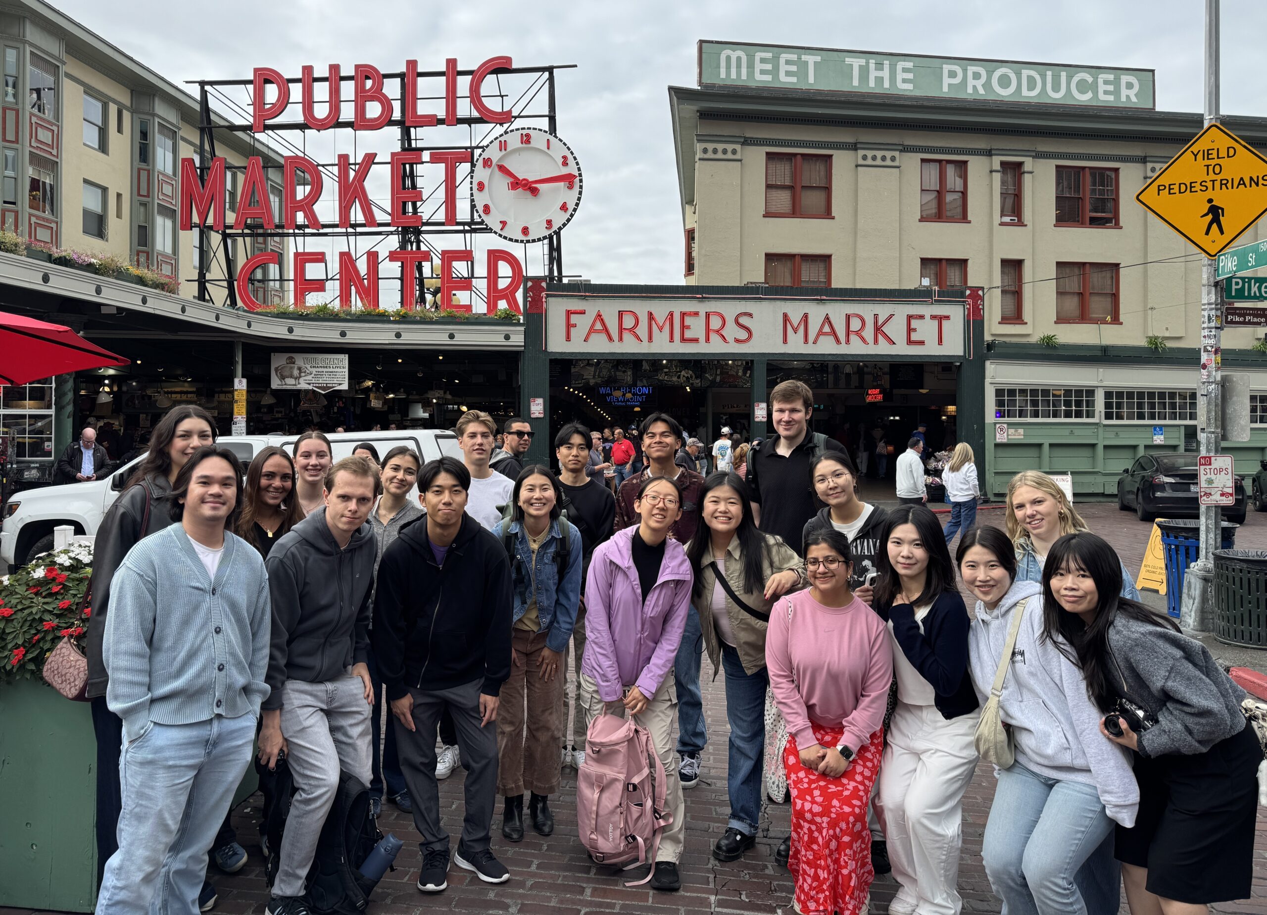 FGA visit to Pike Place