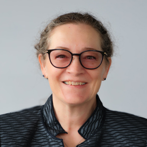 Amanda Holland